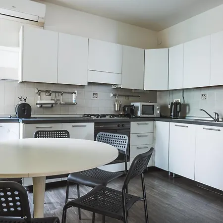 Piazza Goldoni Mazzini *free Wifi* * Triest