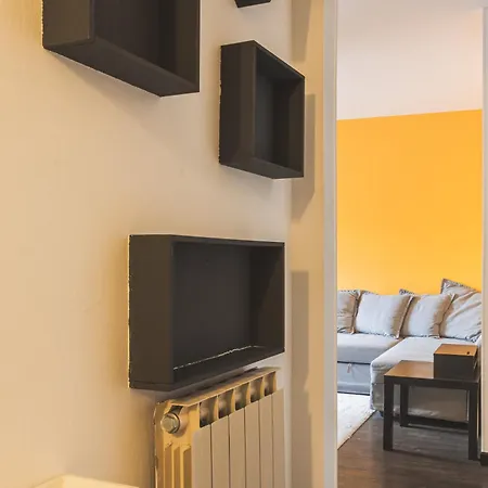 Piazza Goldoni Mazzini *free Wifi* * Terst