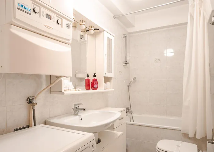 [piazza Goldoni] Mazzini *free Wifi* Appartamento