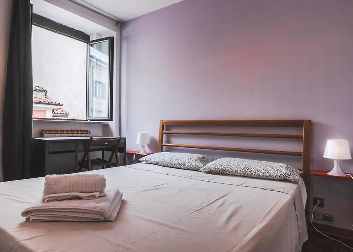 [piazza Goldoni] Mazzini *free Wifi* * Trieste